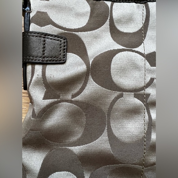 COACH F19730 Brown Chain Signature Crossbody Handbag Leather Trim - Picture 10 of 13